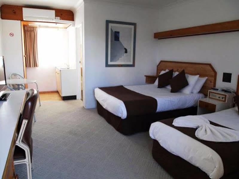 Forster Motor Inn Buitenkant foto