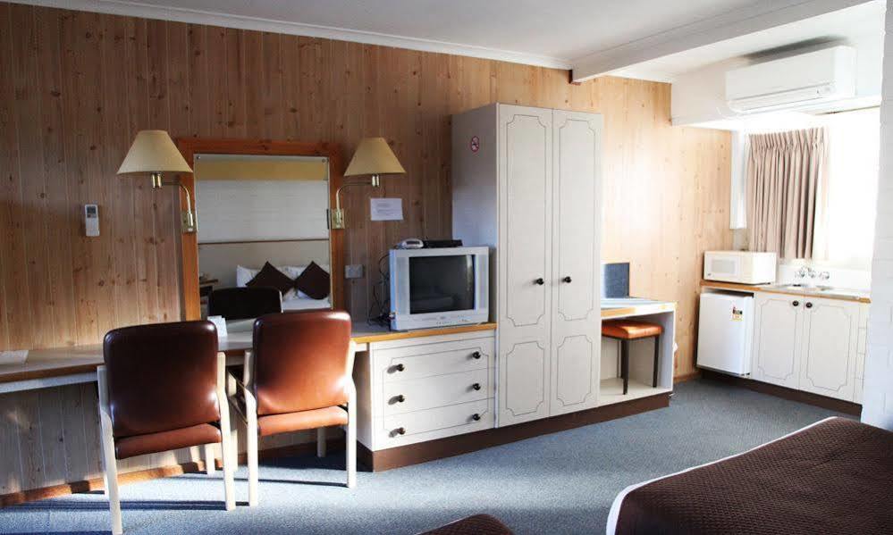 Forster Motor Inn Buitenkant foto